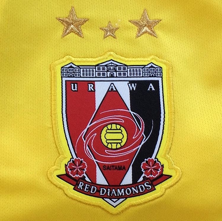 REDS__URAWA's tweet photo. 2018ユニ
H 赤   GK 黄
A 白
かな？ https://t.co/JIRImkKx9t