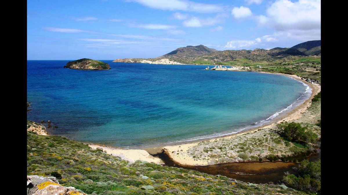EllinesSocial's tweet photo. Η Telegraph προτείνει ένα ελληνικό νησί για διακοπές το 2018
https://t.co/mYHt0RLZAO
#ellines #travel #BestInGreece #TopList #tourism #Greece #destinations #MustVisit #MustSee #culture #Kimolos https://t.co/4C7Wpxn3yS