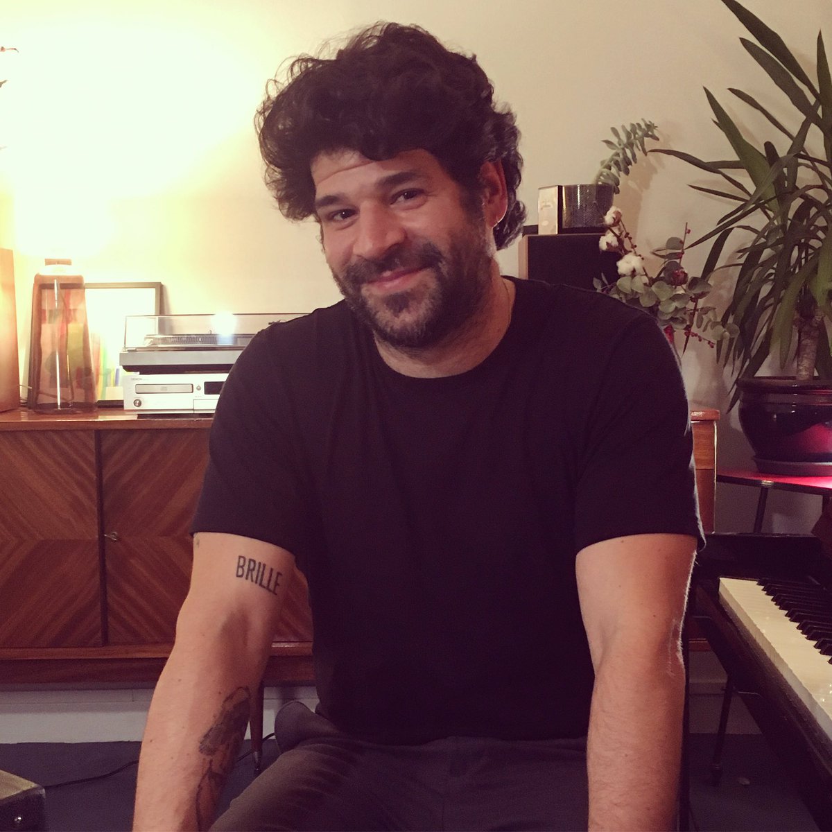 Alcaline tweet media