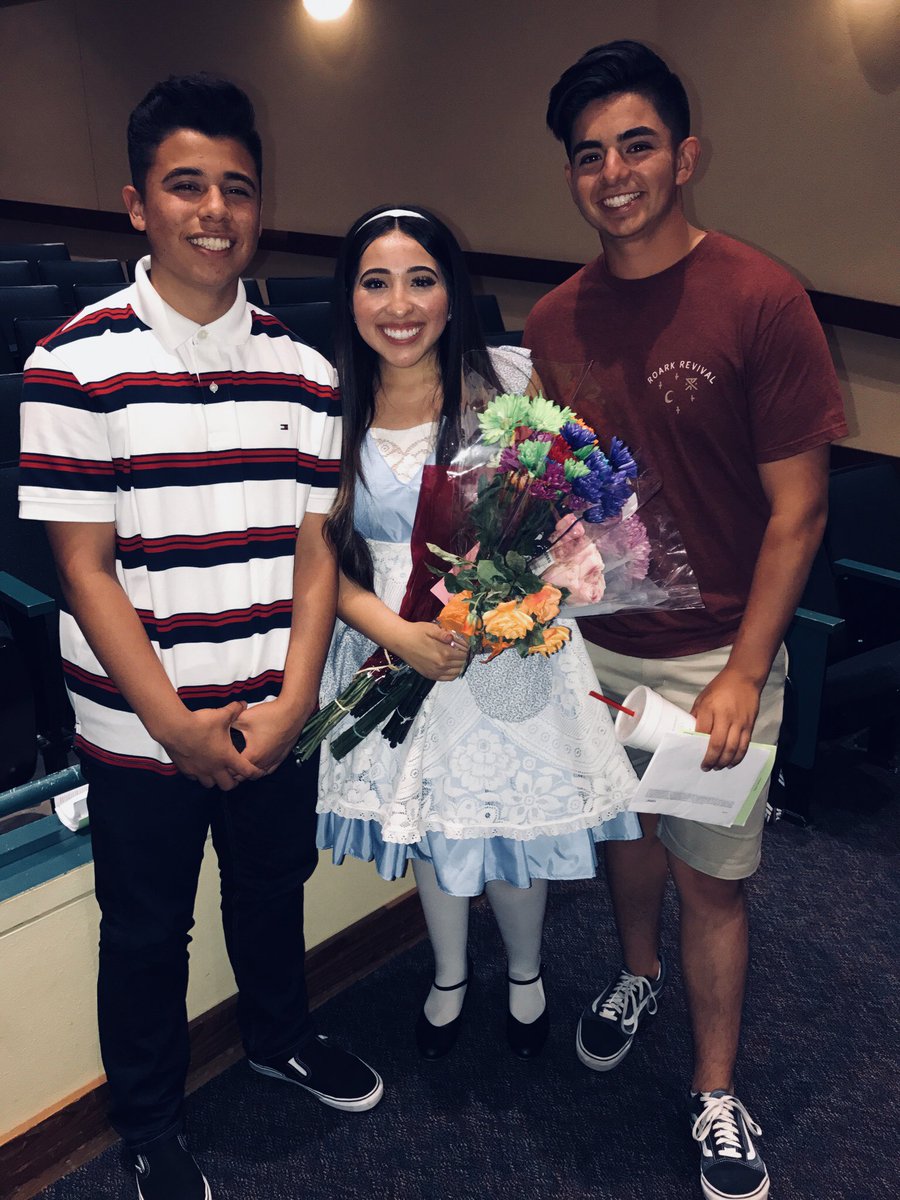 meIvviIIalobos's tweet photo. Happy Birthday Kile Kropko! thanks for always being such a great person and friend. i hope today was a great one!💜🎉 https://t.co/VQ6IKT9X22