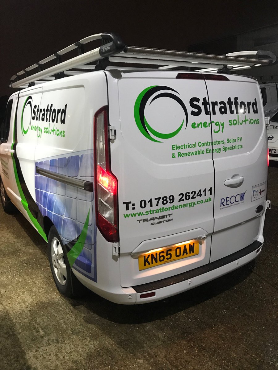 Stratfordenergy's tweet photo. 2 x teams off to #Furzton installing @SolarEdgePV @LGChemESS Batteries @Connect_Manage @wpduk #energystorage #smartgrids https://t.co/Vv5L8Ugv34