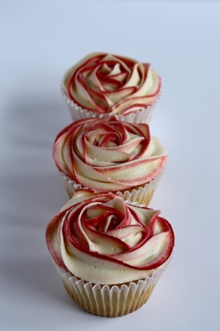 CuppycakesInc's tweet photo. To @FruitionsFawn

Ya' face been missin' 'round here fo' a long while now, I hope ya' Christmas an' New Years was good an' that we get to see mo' o' ya' soon. - Luce https://t.co/VKi0fbBCy9
