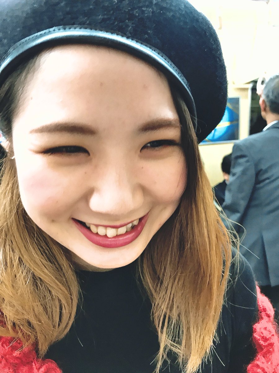 aaartn's tweet photo. 1/5日に結婚しました💒❣️
毎日癒して支えてくれてる嫁さんのために、稼いで社会貢献して強い大人になれるようにこれからも成長していきますので、大江夫婦をこれからもよろしくおねがいいたします🙇！ https://t.co/co3mO6MHZQ