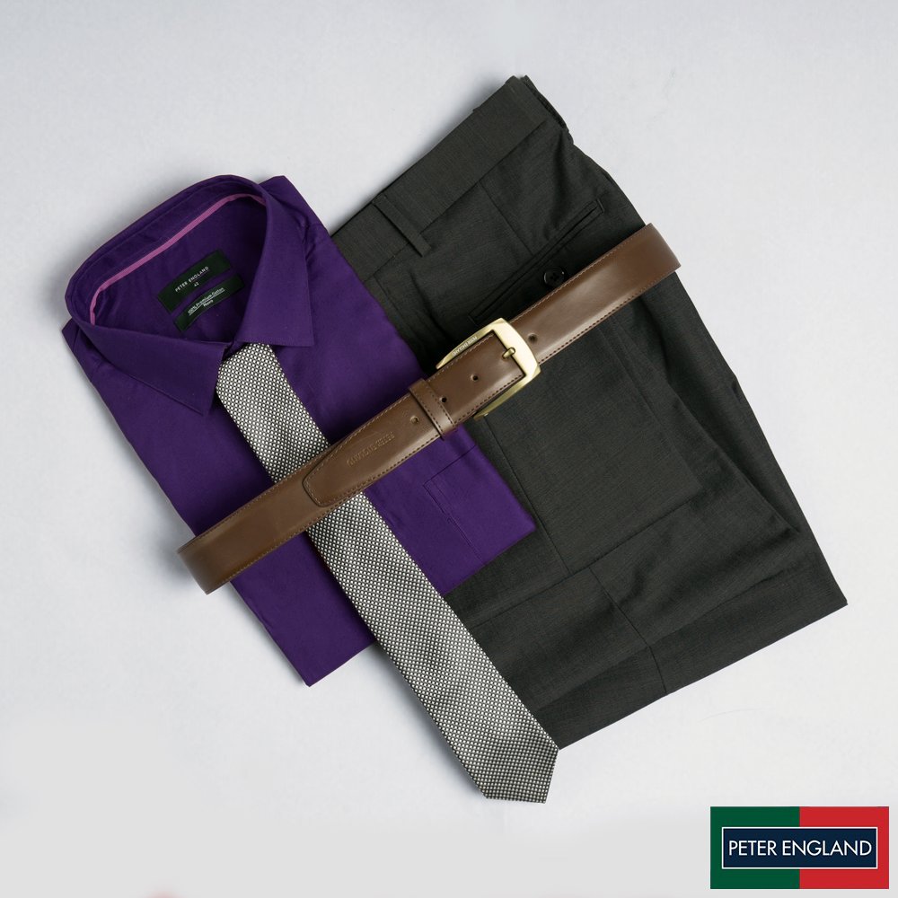 Up your fashion game in #2018 by wearing a shirt in the Colour of the year – beautiful #ultraviolet. Pair it with classic black trousers for a subtle yet interesting look.  
Shop here: goo.gl/6bQjmP

#TuesdayThoughts #PEShirts #FormalWear #Officewear