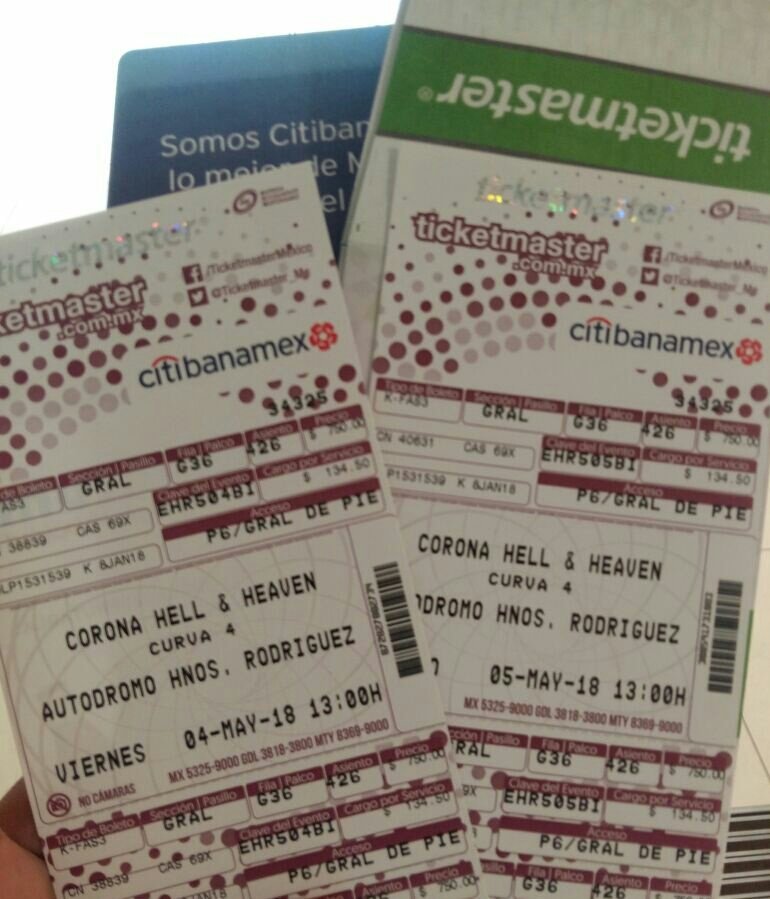 inbit_eth's tweet photo. Super mega regalos de Reyes @hhfest @OzzyOsbourne @judaspriest #Metal2018 https://t.co/aH3TONVAMd