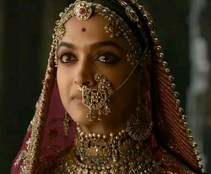 article2017_'s tweet image. Breaking : ‘Padmavat’ will not be released article2017.wordpress.com/2018/01/09/bre…