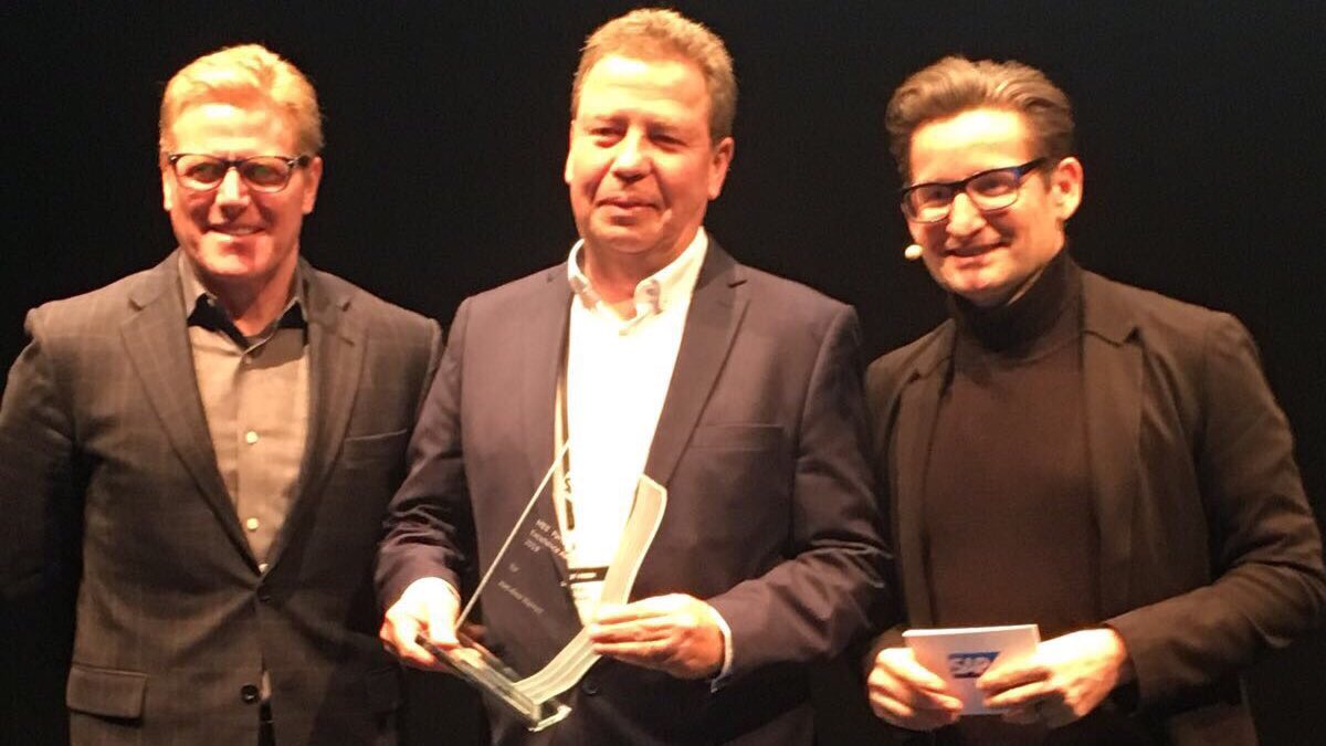 AGILITA wins the SAP MEE Excellence Award 2018 for Net New Names - we are proud and grateful 💪🥂🏆🥇 thanks <a href="/sap/">SAP</a> and our customers and colleagues #SAP #ERP #Cloud #businessbydesign #s4hana #s4hanacloud #excellence #award