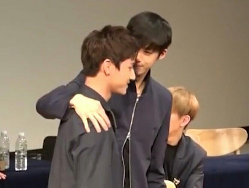 changkyun's shoulder: hyungwon's teritory pt.2