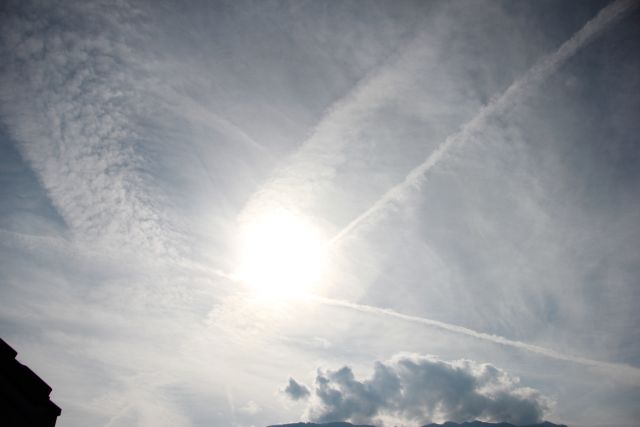 Marcelo77931223's tweet photo. #Depopulation #GeoEngineering
#Chemtrails #opchemtrails @PamJonesLiberty @HealthRanger @Uniocracy @OpChemtrails @Lovefunmagictru @wikileaks @JulianAssange
Zero news in the media! PART 3
@nbc @ABC @FoxNews @cnnbrk @MSNBC @BBCBreaking @opsoms https://t.co/0hYpBYlNkc https://t.co/WgshsJtcel