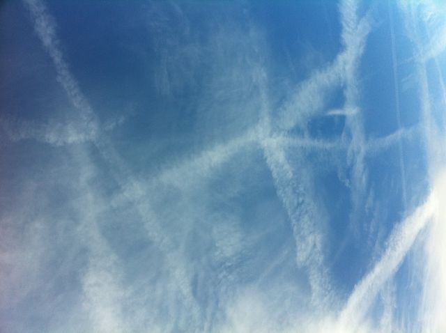Marcelo77931223's tweet photo. #Depopulation #GeoEngineering
#Chemtrails #opchemtrails @PamJonesLiberty @HealthRanger @Uniocracy @OpChemtrails @Lovefunmagictru @wikileaks @JulianAssange
Zero news in the media! PART 3
@nbc @ABC @FoxNews @cnnbrk @MSNBC @BBCBreaking @opsoms https://t.co/0hYpBYlNkc https://t.co/WgshsJtcel