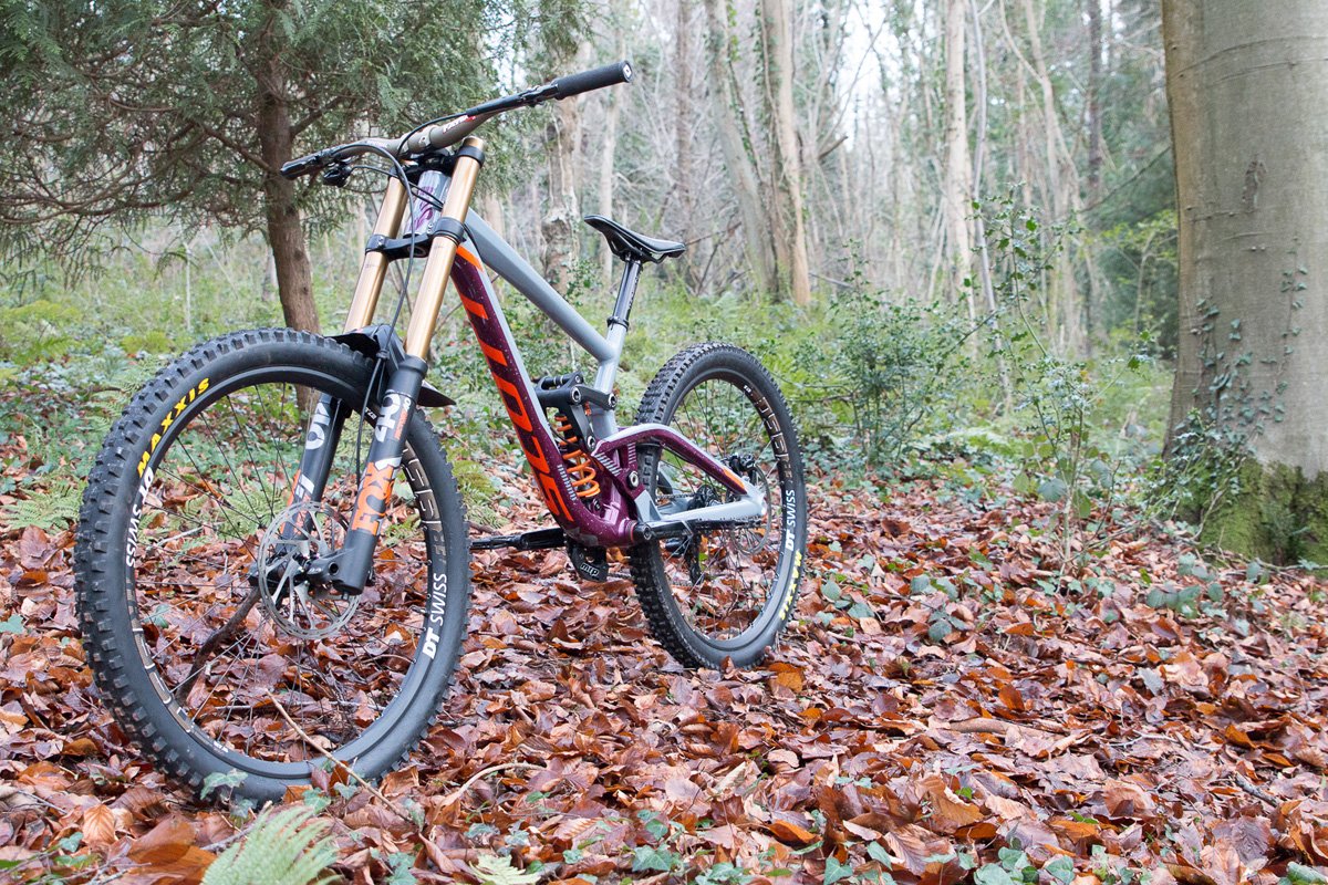 scottsports's tweet photo. Sweet Gambler build from Olly at Sender Magazine. Check out the mag for more rad content: https://t.co/DgMx3HM90j
#SCOTTbikes #SCOTTgamble https://t.co/ZjQ3xvn6NZ