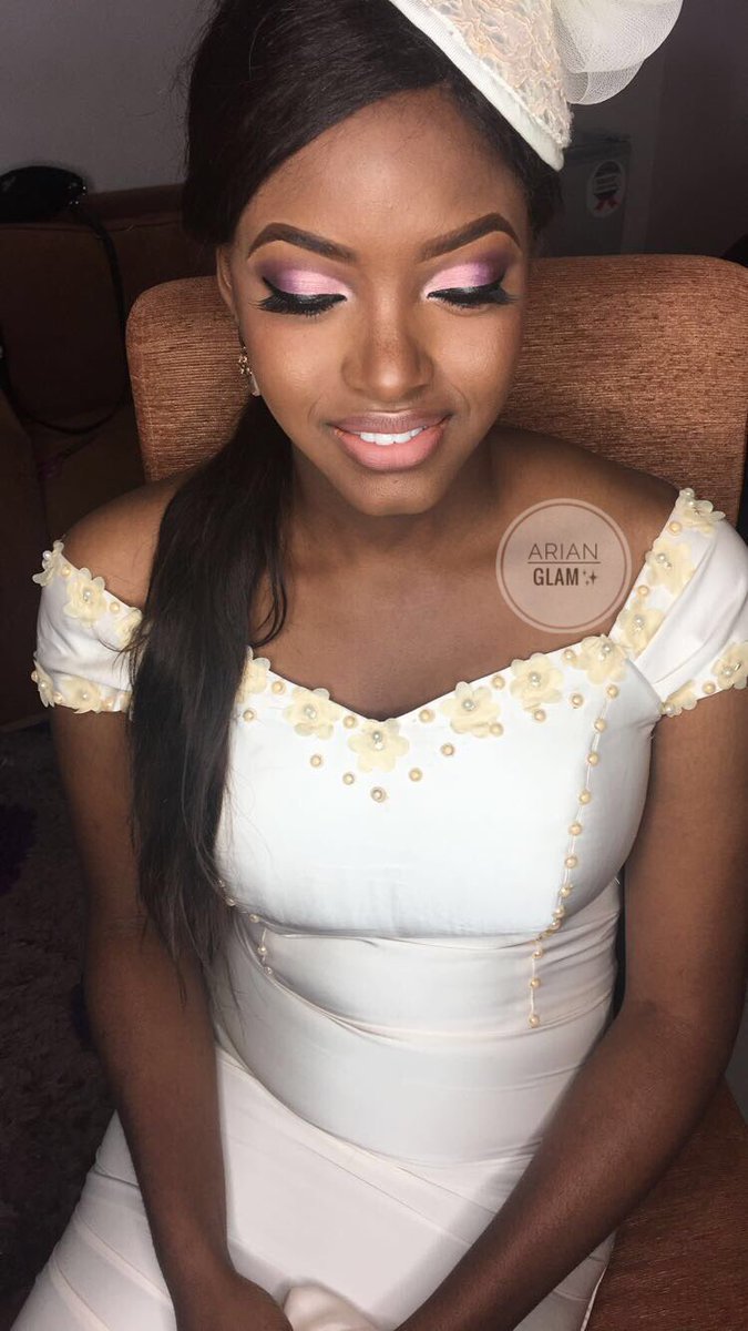 arianglam's tweet photo. Have a day as beautiful as her smile ❤️
__________________________
#arianglam #makeupartist #mua #makeupartist #freelancer #beautyethusiast #makeup https://t.co/PYmVo34L9J