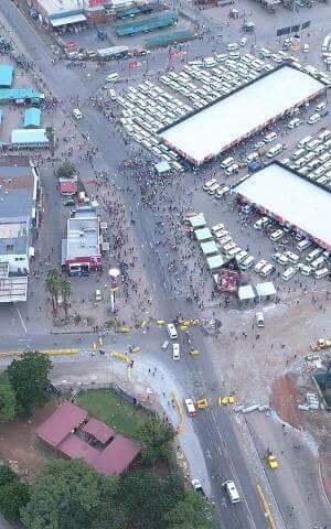 AdvoBarryRoux's tweet photo. So yesterday taxi drivers in rustenburg got into it with NYAOPE boys and the taxi rank was close 5 NYAOPE boys were killed and one taxi driver stabbed to death ... run shots were flying and apparently one police officer got shot as well.. https://t.co/VtcB8Jny8e