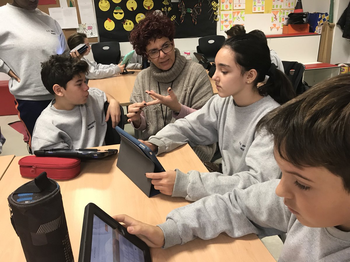 Cemporda's tweet photo. A #6èprimcee1718 comencem a posar el peu al coll al nou #apt #teideprojectes de les #civilitzacions @WeerasLearning @TeideProjectes @TeresaR51378849 @silviaescofet @Miparrub https://t.co/I2Fv7j5dDx