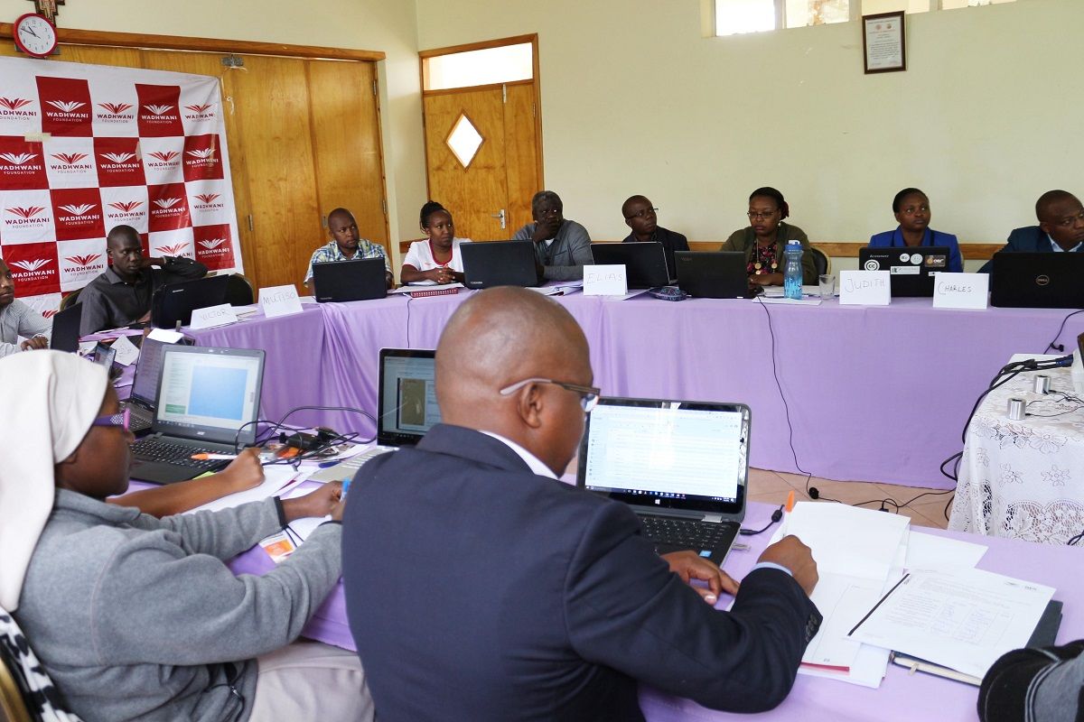 WadhwaniAfrica's tweet photo. Day-2 Workshop &amp; Training Entrepreneurship Educator Program (EEP) by Wadhwani Foundation at @TangazaCollege 

Our facilitators conduct the training using an engaging mix of #presentations, open discussions, videos, small group activities, and experiential, problem-based #learning https://t.co/iNcRl2W8QG