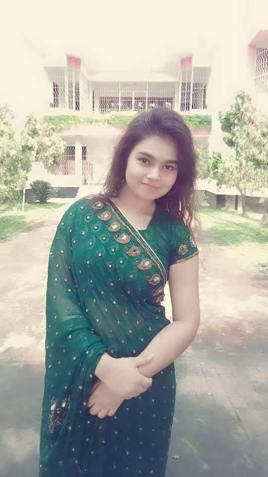 Mamunkha77's tweet photo. খুশি লাগছিল যখন এই শীতে কচি একটা বউ নিয়া ঘরে আসছি।।।।।।
কিন্তু
বুঝতে পারিনাই এটা স্বপ্ন।।।।😁😁😁😁 https://t.co/So1Y6c3eMB