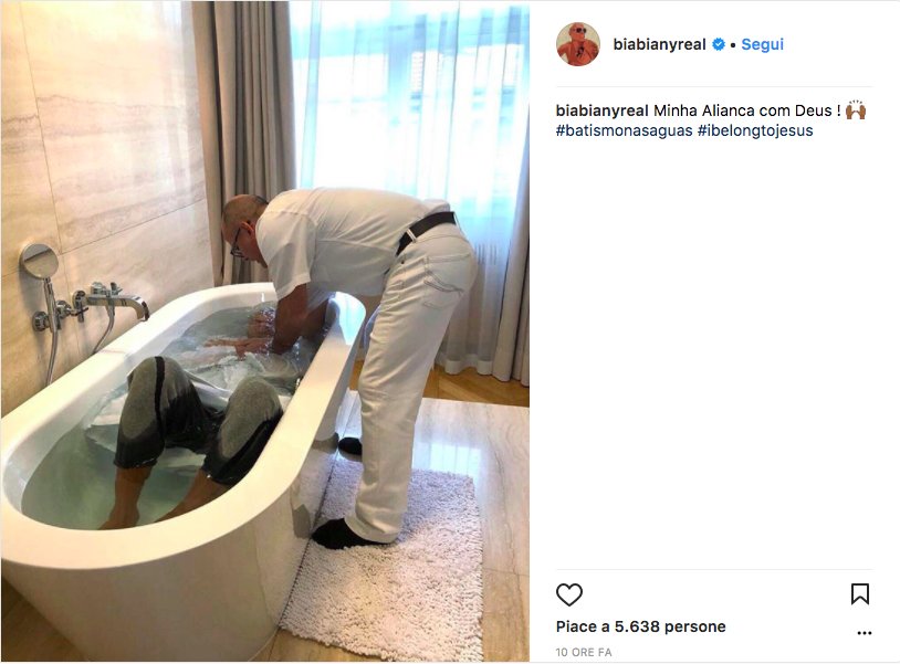 delinquentweet's tweet photo. Il battesimo di Biabiany. Aiuto https://t.co/umbJKL9Mpx