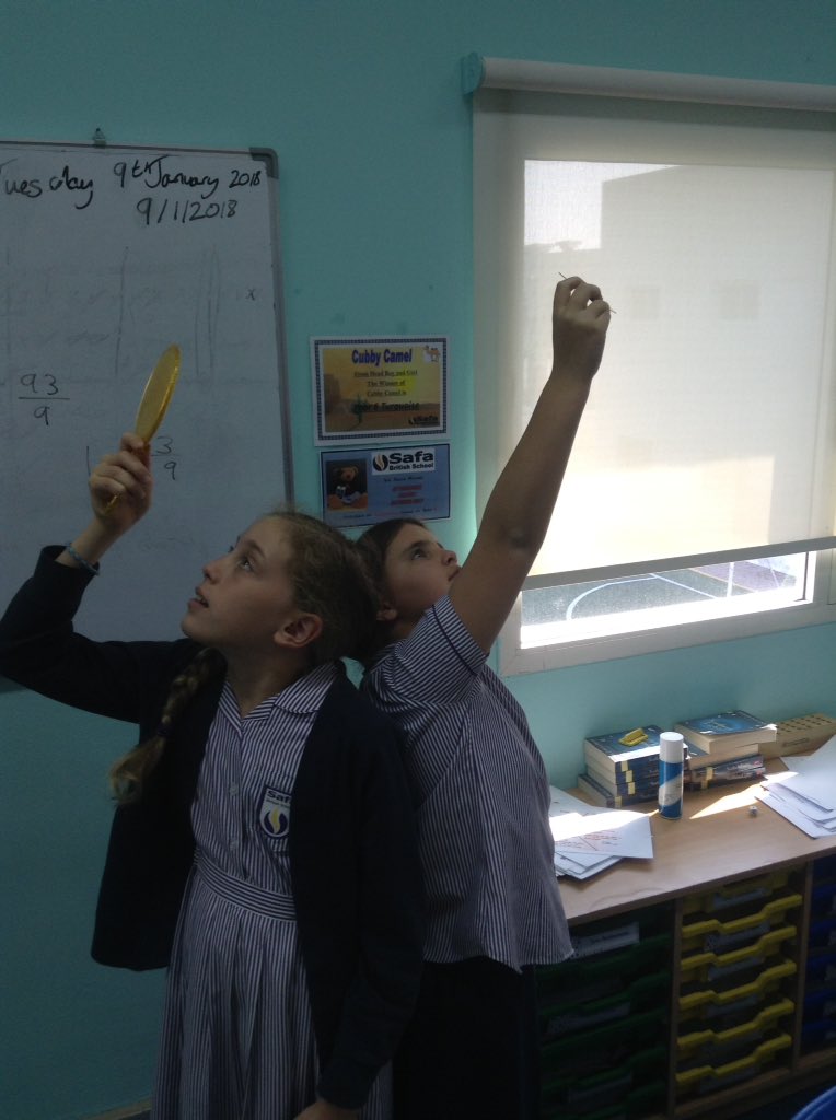 Year6_SBS's tweet photo. Developing our understanding of how light travels #sbssteam #sbsscience π¦ https://t.co/XDCAG41O4O