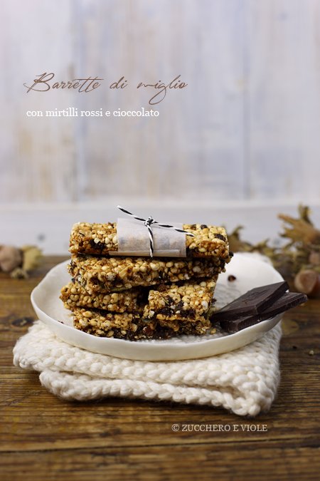 Barrette energetiche senza zucchero, con miglio soffiato, frutta secca, semi e cioccolato fondente. zuccheroeviole.com/2018/01/barret… #Vegan #cucinare #RicettaDelGiorno #ricetta #CrueltyFree #veganhour #vegani