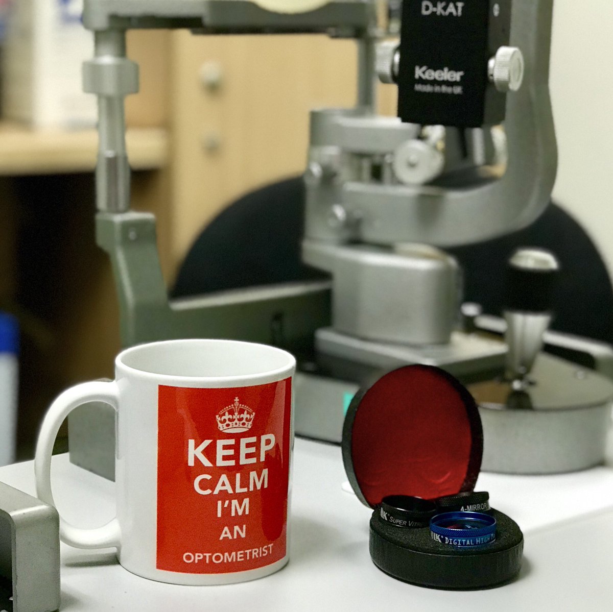 Danielhm2020's tweet photo. Very excited to be using my new โsecret santaโ mug in clinic today. A vital tool! #mcoptom #communityglaucoma #mug #coffeetime https://t.co/0ioDvcmqm3