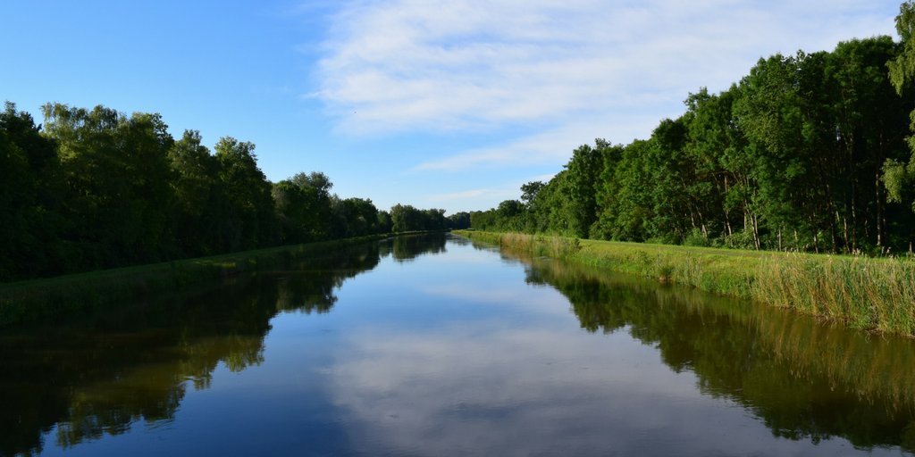 WaterSuite's tweet photo. Game changer: Utilities in two states unite to protect source water. Article via @AWWAACE https://t.co/LXIwcvUDrQ #SourceWaterProtection #waterquality https://t.co/4ADJOPNM6g