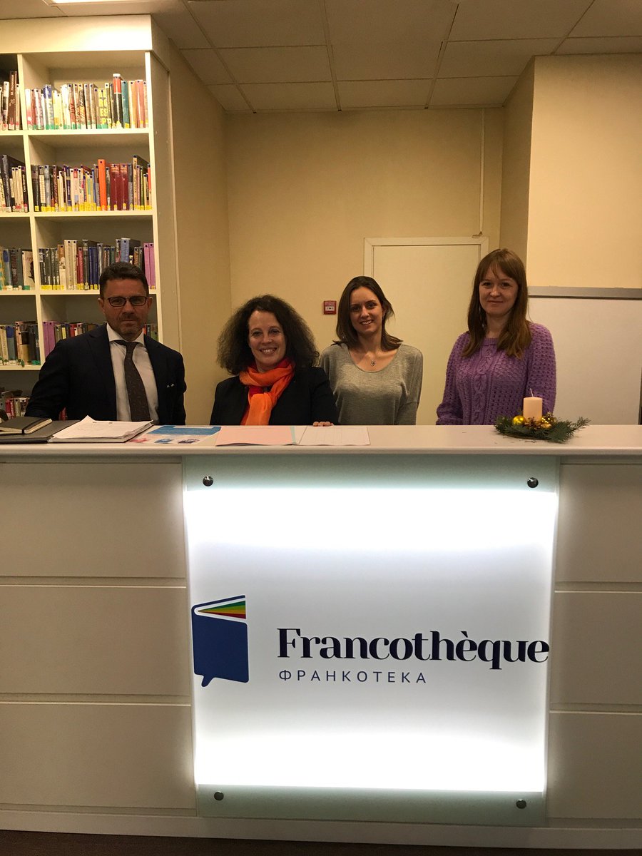 SylvieBermann's tweet photo. Rencontre avec le Directeur général de la Bibliothèque de littérature étrangère, Vadim Duda, et visite de la #Francothèque et du Centre de d’Etudes Franco-Russe. https://t.co/1vuZazFbHQ