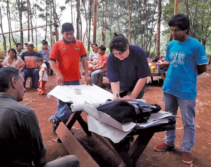 #Misiones Energía eléctrica y mejoras en el acceso al #agua potable para la comunidad mbya de Pozo Azul. Las acciones se llevan adelante a través del Proyecto de Inclusión Socio-económica en Áreas Rurales #PISEAR ucar.gob.ar/index.php/pise…