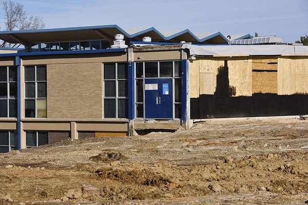 Tylerpaper's tweet photo. Demolition underway at @JohnTylerLions and @RELRedRaiders high schools in preparation for new facilities #demolition #freshstart #inetx https://t.co/SzIIr4dOOa