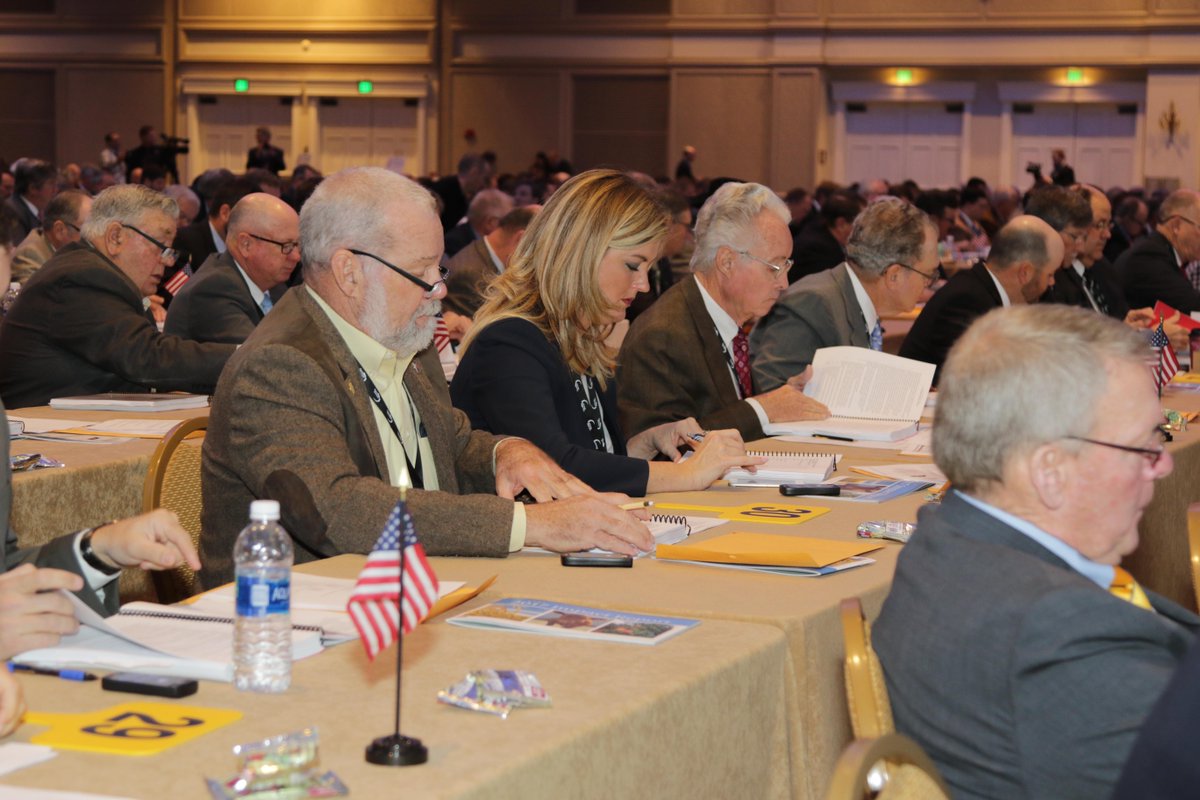 julietomascik's tweet image. .@TexasFarmBureau members are helping chart the course of @FarmBureau during today's business session. #afbf18