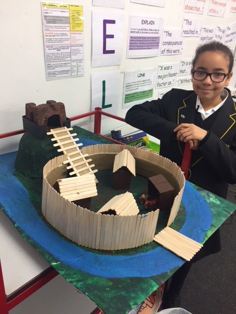 HF_History's tweet photo. Such a variety of materials and resources used to build different early Norman mott and bailey castles. 7ART have all out done themselves! Well done every one @hf_phoenix #hfy717 https://t.co/xgo2nI0JLW