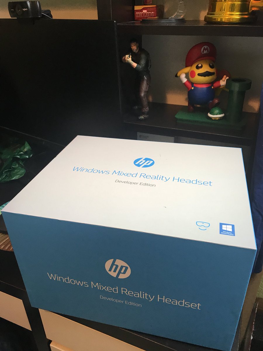 VirtualWorld_es's tweet photo. Ya estamos probando la #MixedReality  de @MicrosoftES más a fondo. Pronto os damos más detalles. https://t.co/HDrRQZIJFA