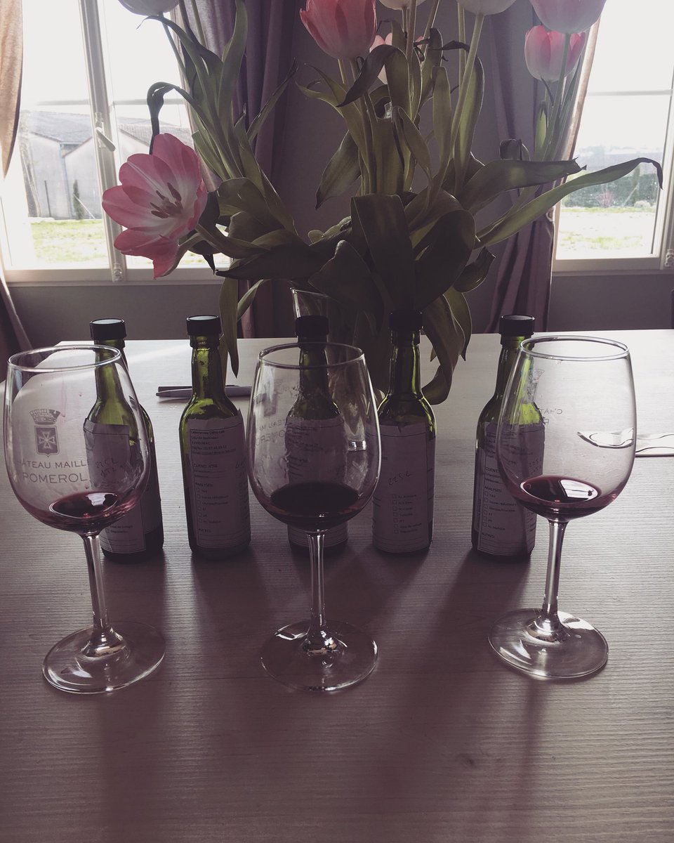 ChateauMaillet's tweet photo. Aujourd’hui on déguste les lots de Maillet 2016 pour l’assemblage 🍷🍷🍷 #Pomerol #assemblage #bordeauxwines #maillet https://t.co/vKj2WLfO7e