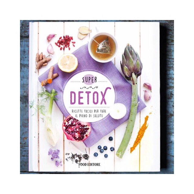 lamorafelice's tweet photo. Ho scoperto questo #libro meraviglioso pieno di #ricette #detox gustosissime!
Curiosi? ππ₯¦ https://t.co/eelSYDNXma #ricetta #Meraviglie
#lamorafelice #book #libroricette #ricettedetox #ricettelight #food #foodblog #foodbook #foodblogger #amazing #delicious #newpost https://t.co/X1IcWlikgx