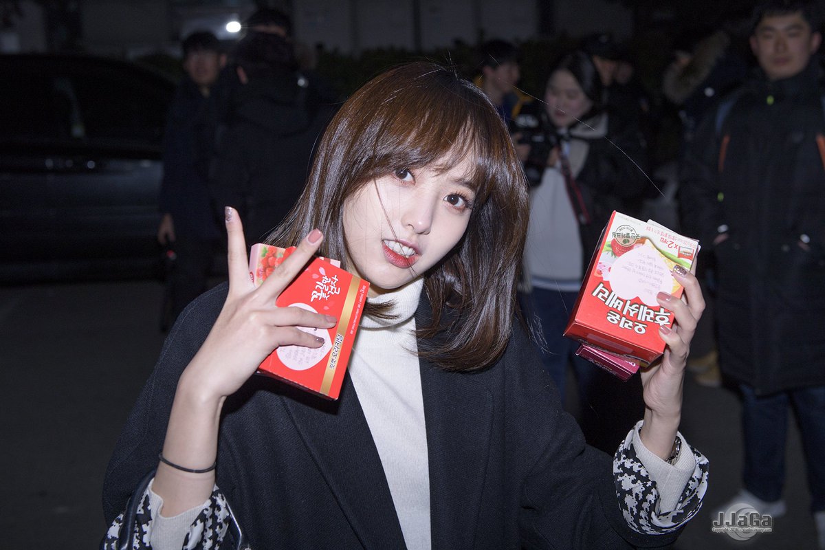 CS_CStudio's tweet photo. 180107 
#윤조 #신윤조 #Yoonjo 
#더유닛 #TheUnit 직찍 By.JJaGa
https://t.co/zIyMvgIlCi https://t.co/vkldzo08Il