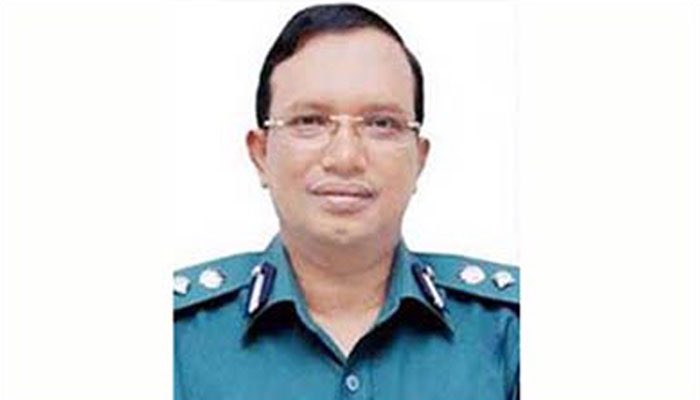 nhasive's tweet image. #DMP top officer Mizanur Rahman has been withdrawn over allegations of forcefully marrying a woman and torturing her, following media reports in this regard. #Bangladesh
