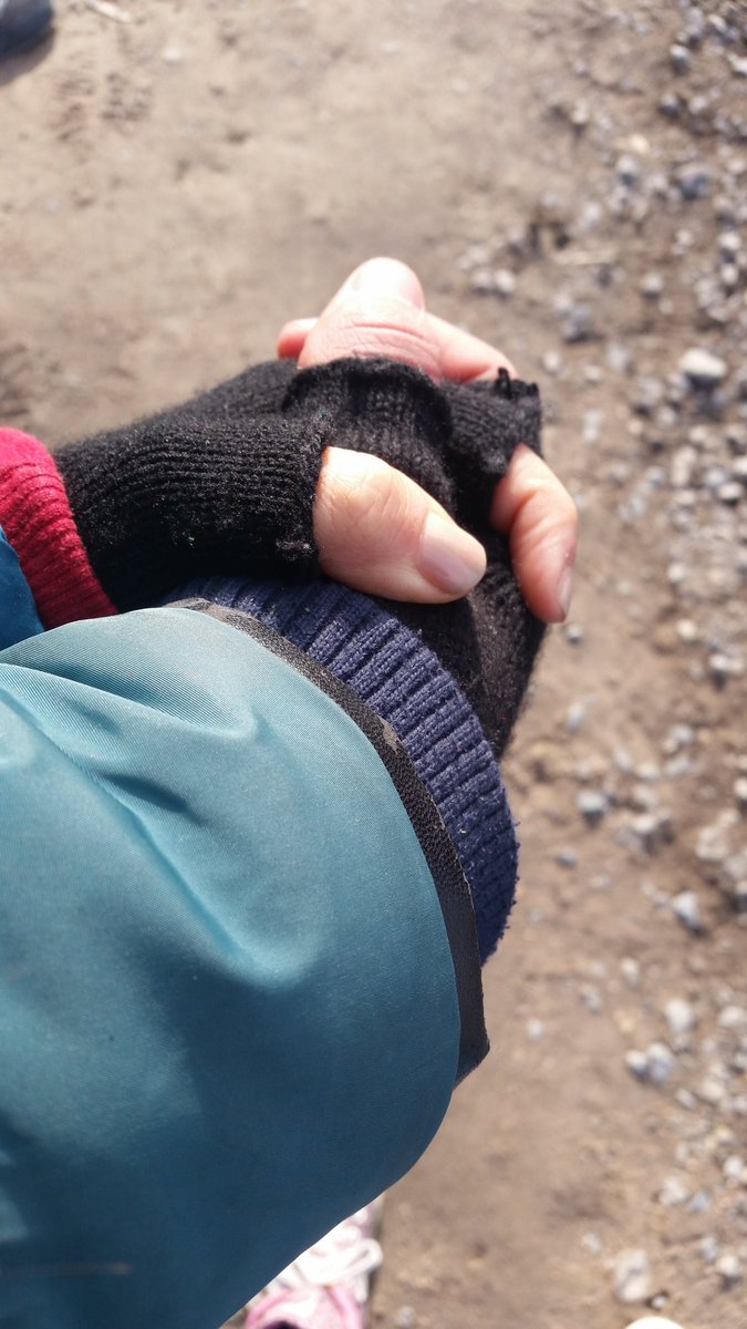 Ellerin ellerimden hiç ayrılmasın