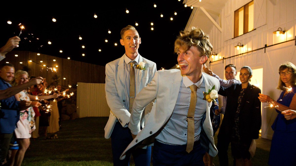 glaad's tweet image. Weddings for same-sex couples have begun in Australia! Click through for the pictures (and bring the tissues) 💕🇦🇺😭  newnownext.com/australia-gay-…