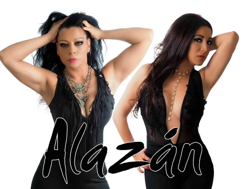 musicabook.com Alazán regresa a los escenarios gracias a Azúcar Moreno y Los Chunguitos: 20MINUTOS.ES * El grupo de flamenco realizará la gira 'En honor a nuestra familia' en 2018. * Cantarán algunos de sus temas clásicos. * Paralelamente, sus… musicnet.es/Q9VDYp