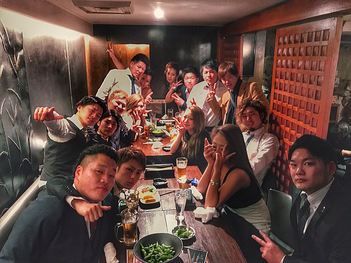 yaka_chan1024's tweet photo. 成人式&amp;同窓会✔️✔️✔️
これからは責任感を持って生きていきたい。 https://t.co/mraWUchFVG