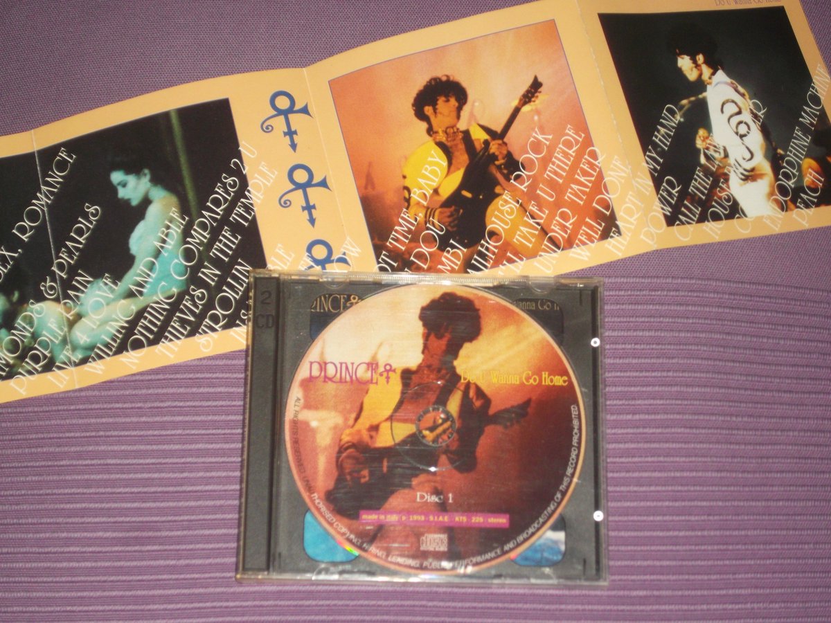 strollin319's tweet photo. O(+> Old Friends 4 Sale <+)O                              
#OldFriends4Sale #PrinceRogersNelson #Prince #Prn #PrinceAndTheRevolution #PrinceAndTheNewPowerGeneration #PrinceDoUWannaGoHome2Cd #PrinceAftershow1993 #Prince4ever #PrinceArmy #PaisleyPark #PurpleReign #Minneapolis #Mpls https://t.co/xRyKFdgZWu