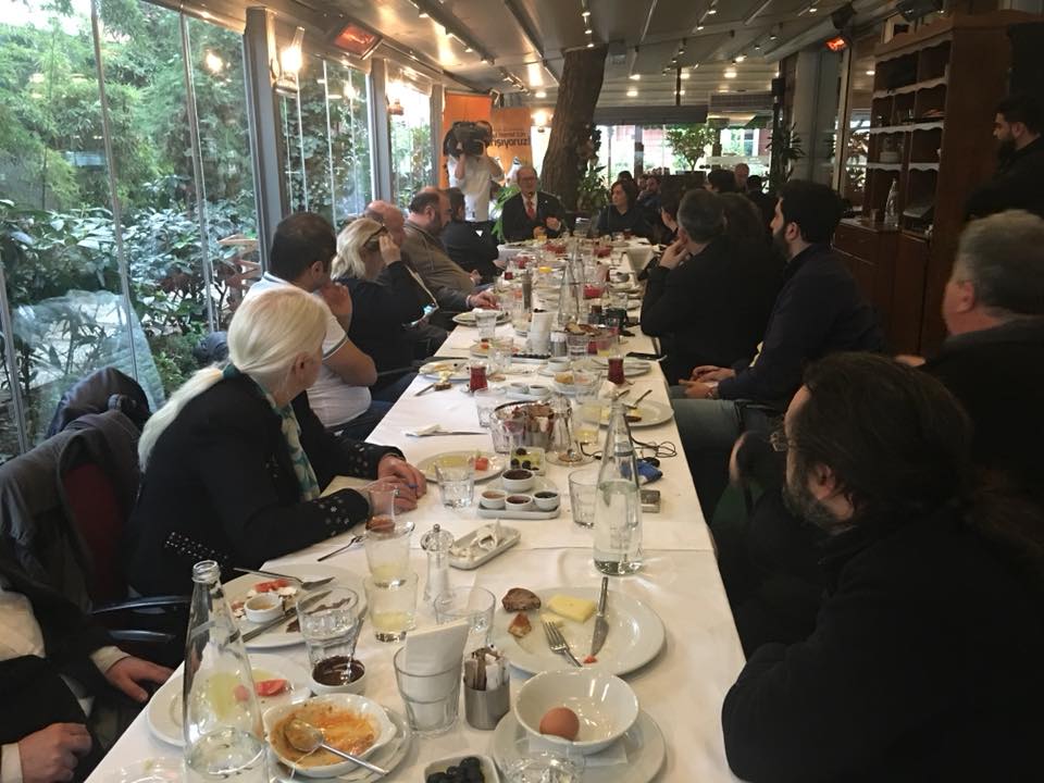 Türkiye’nin ilk yazılım danışmanlık şirketlerinden biri olan Ereteam ’in basın toplantısı organizasyonunu gerçekleştirmekten memnuniyet duyduk. Bizi tercihlerinden dolayı Ereteam’e ve katılımlarından dolayı basın mensuplarına teşekkür ediyoruz.