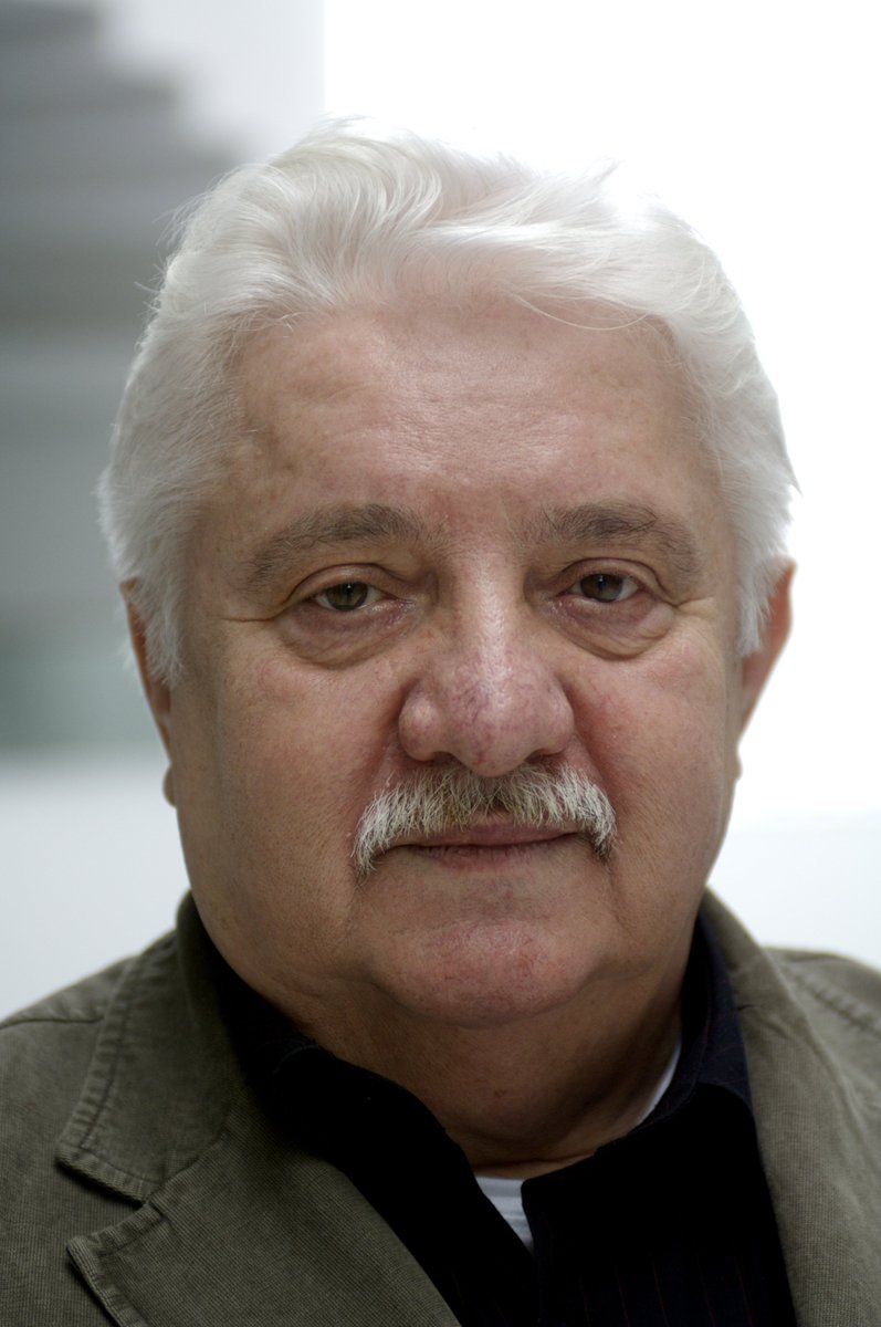 bit.ly/2FkgHQq S veľkým smútkom sme prijali správu o odchode výnimočného divadelného, televízneho a filmového herca Mariána Labudu. Česť jeho pamiatke!