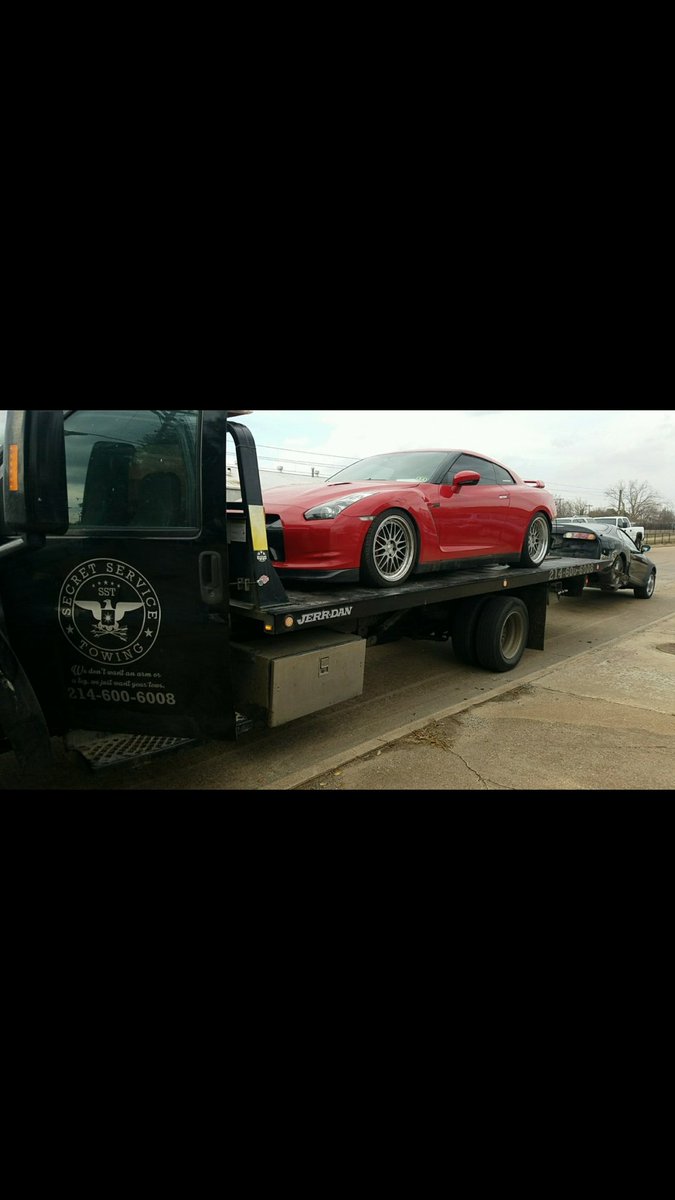 EricRivas4's tweet photo. Secret Service Towing a family owned business we're 24 hour service if you guys ever need a tow You never know! DM me or call! 214-600-6008 https://t.co/IUzdA0sMNw