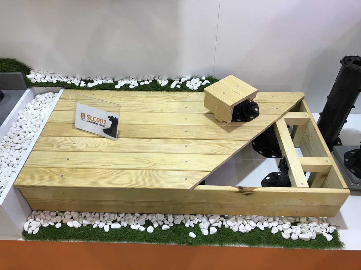 fixplusspain's tweet image. Las mejores soluciones para la colocación de #PavimentosElevados