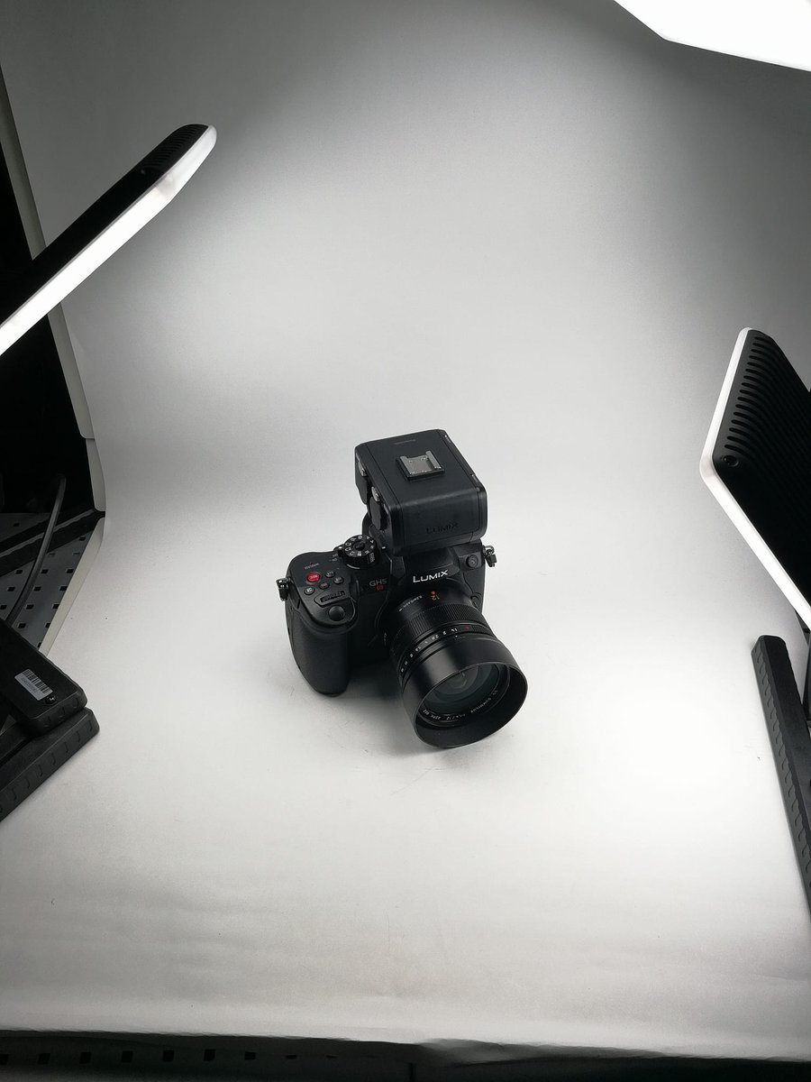 LCE Lincoln High St (@lcelincoln) on Twitter photo We were the first branch to get our hands on it - the brand new <a href="/PanasonicUK/">Panasonic UK</a> GH5S.
Details of which you can find here: bit.ly/2AHBkm9 Pre-order from £2199.99
#LCE #londoncameraexchange #panasonic #lumix #gh5s We were the first branch to get our hands on it - the brand new <a href="/PanasonicUK/">Panasonic UK</a> GH5S.
Details of which you can find here: bit.ly/2AHBkm9 Pre-order from £2199.99
#LCE #londoncameraexchange #panasonic #lumix #gh5s