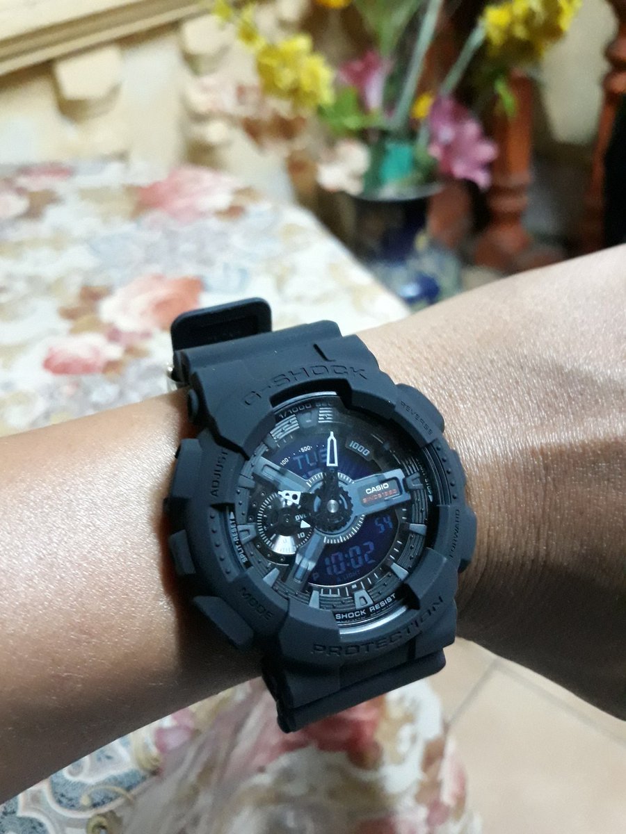 Mijiko3's tweet photo. Finally i got 35 anniversary...
#35annivesary
#gshock35 https://t.co/sqyIplhVaJ