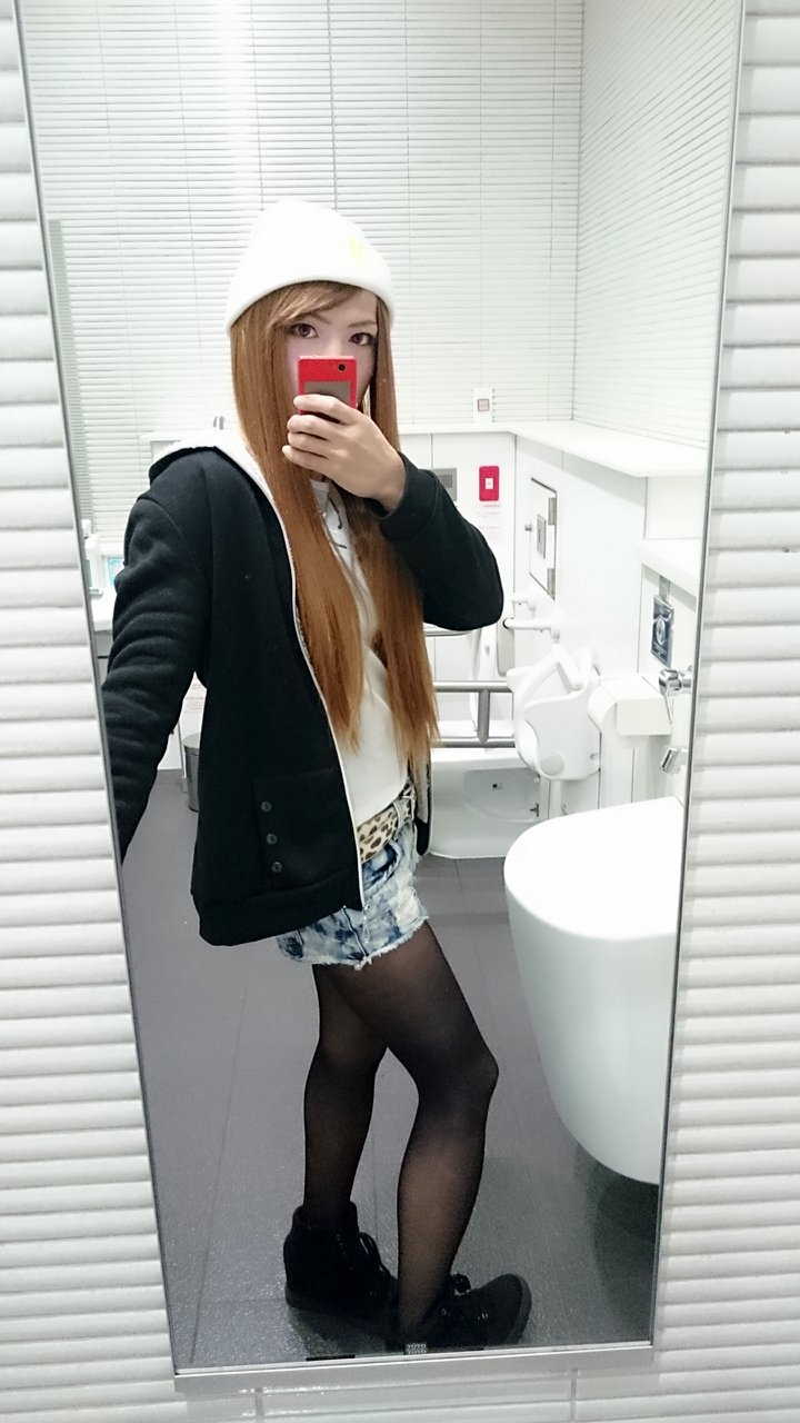 女装 便器  / X