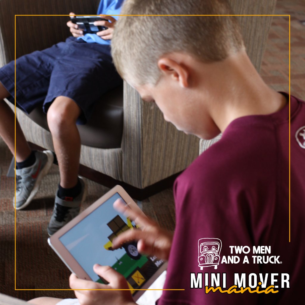 TwoMenCanada's tweet image. Jump in the driver's seat and buckle up! Our freemobile game is available in the app store. #MiniMoverMania bit.ly/2xEUr2l