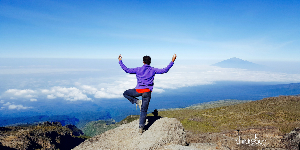 Stuck in the library right now? Dreaming of somewhere else? What about going to Tanzania and Climbing Kilimanjaro this year? ow.ly/5xma30hCmL6