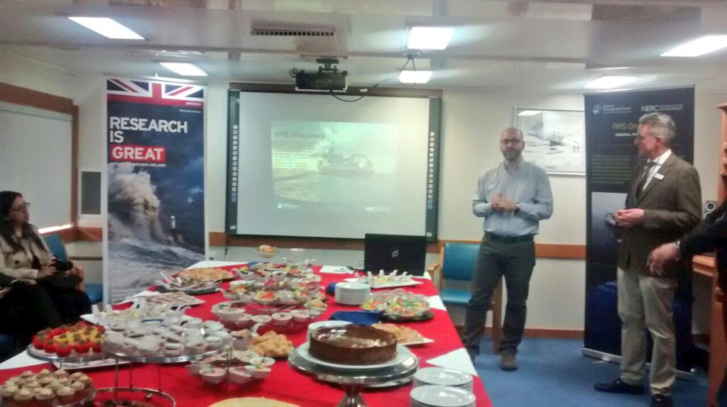 UKinChile's tweet photo. Steven Bohaty, Post Doctoral Researcher in Palaeoceanography in Ocean and Earth Science at @unisouthampton presenting today on RRS Discovery https://t.co/S6IEtPowNw